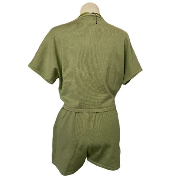 Zesica Sage Green Knit Shorts & Crop Top Set Size XS - Picture 4 of 12